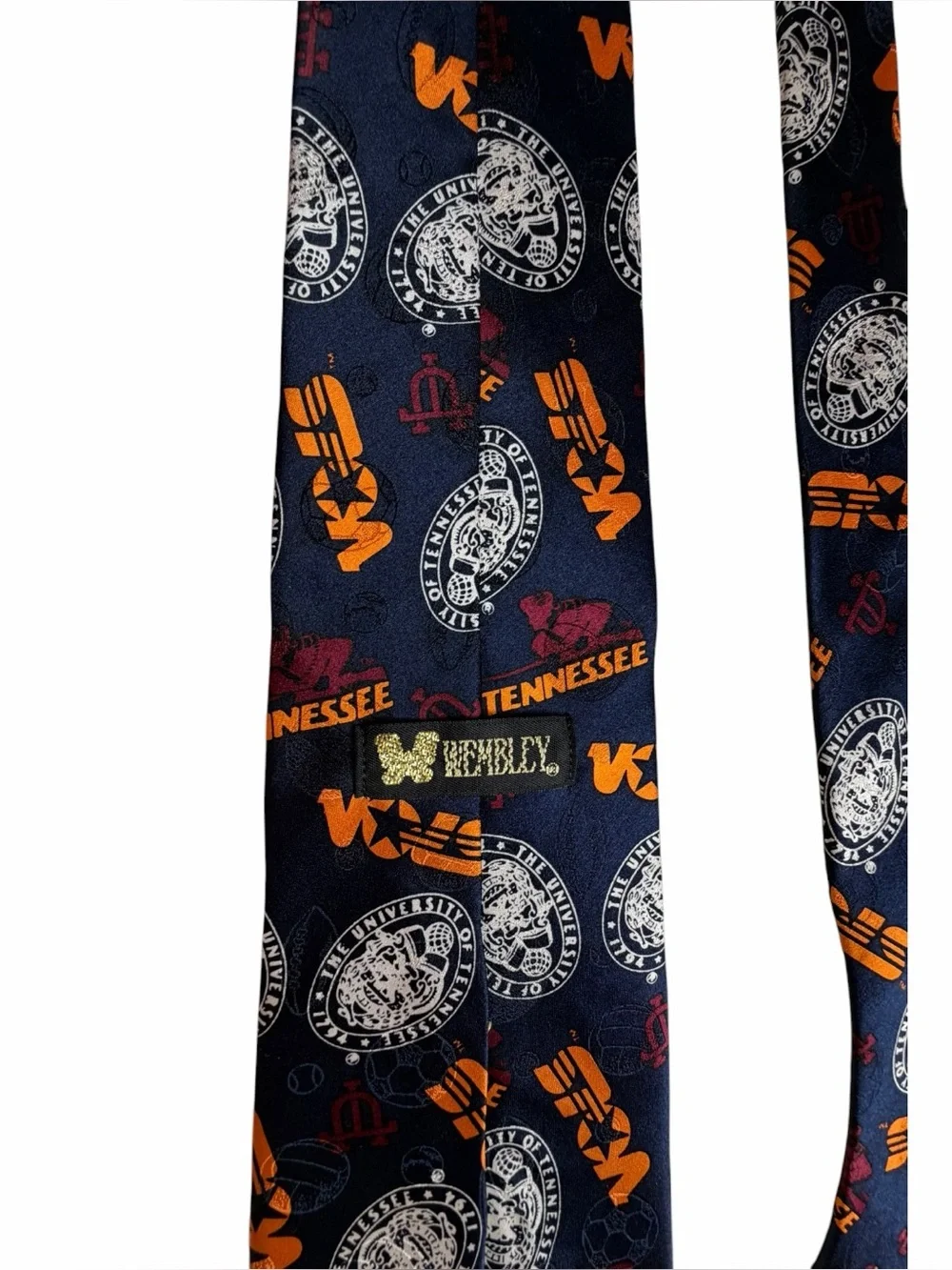 Vintage 90s Wembley University of Tennessee Volunteers Men's Silk Tie Crest UT